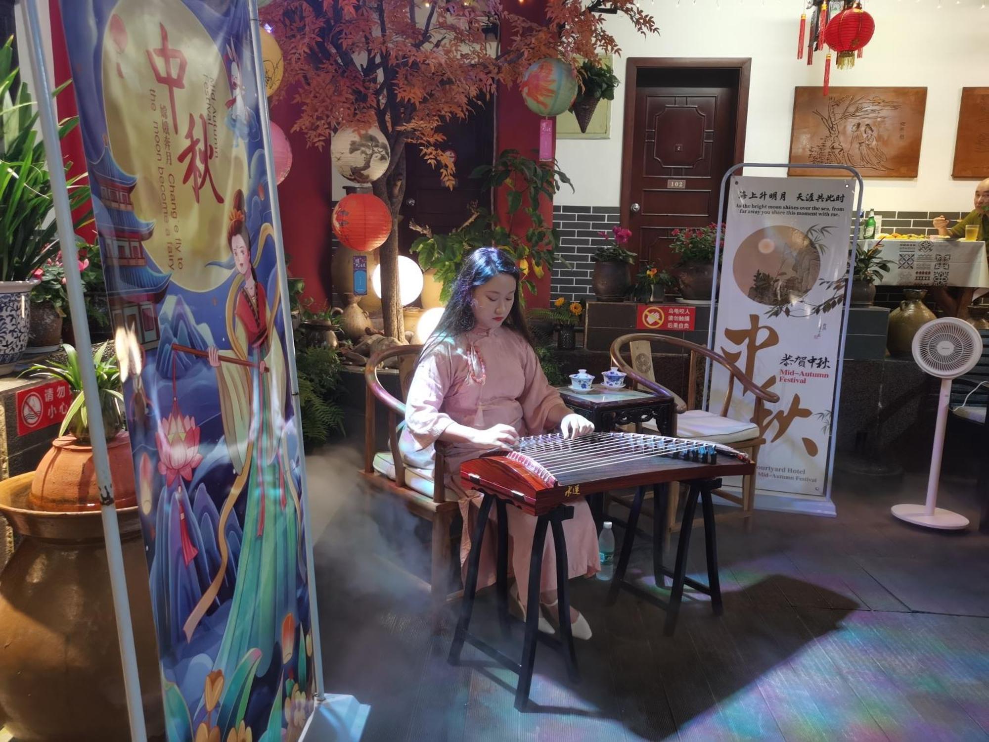Wenjun Courtyard Hotel---3Mins Walk From Subway Station ,Near Tianfu Square, English Speaking ,Tour Servcie Chengdu Exterior foto